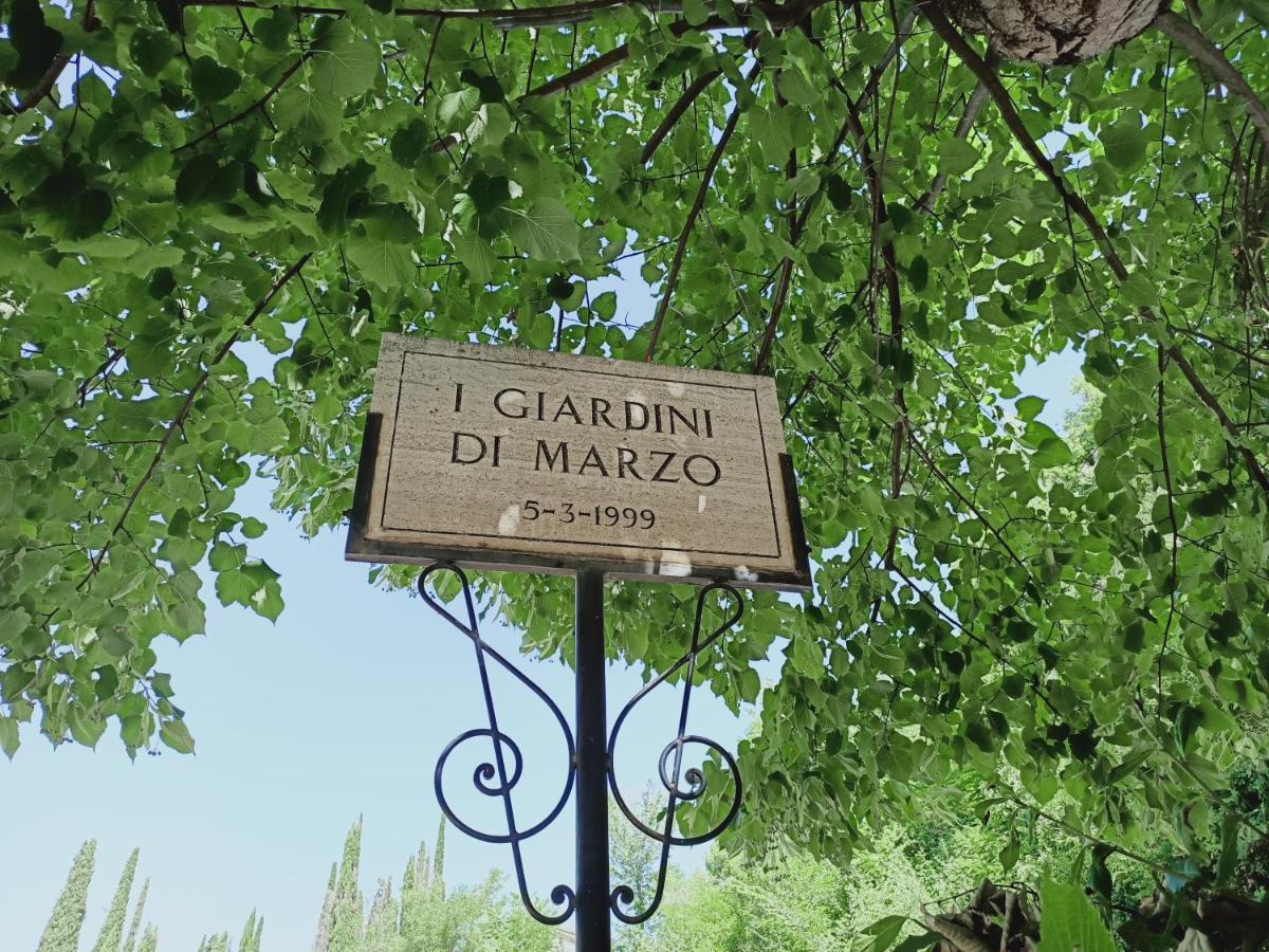 Musica E Poesia Da Battisti Ida Villa Poggio Bustone Kültér fotó